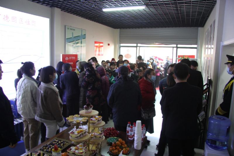 huge crowds of people，panic buying丨Direct attack on the hot opening scene of Longgang yudeyuan!
