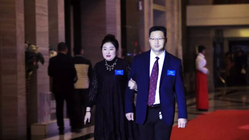 “感恩相伴?筑夢(mèng)同行”——龍港集團(tuán)2019新春年會(huì)盛大舉行！